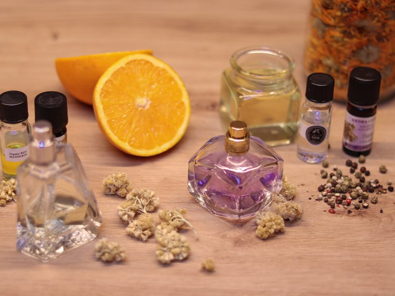 NATURAL FRAGRANCES FOR FORMULATING&nbsp;COSMETICS